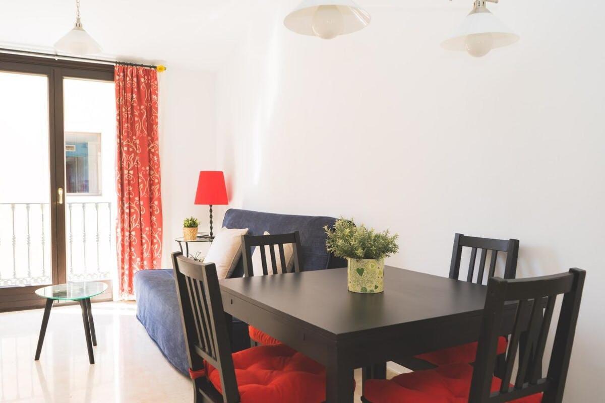Centrico Apartamento En Calle Carreteria - Malaga Exterior photo